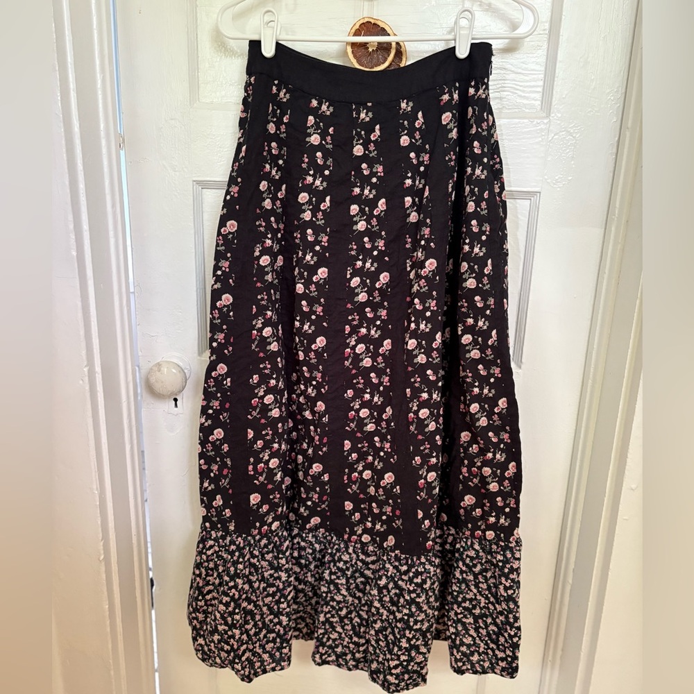 Forever 21 Black and Floral Tiered Cotton Maxi Skirt